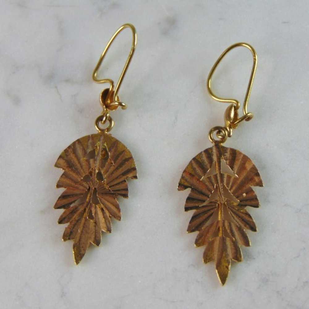Womens 14K Yellow Gold Palm Leaf Earrings, 2.9g E… - image 3