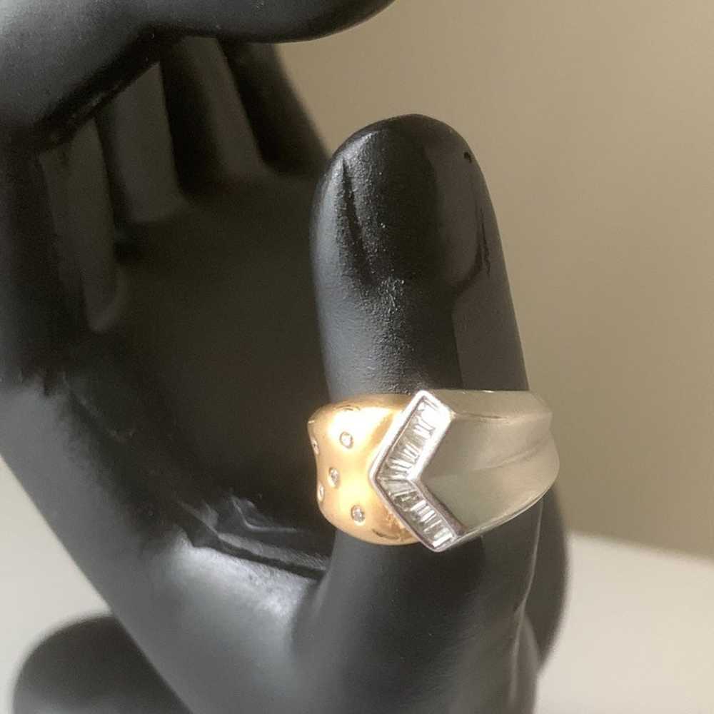 Vintage 14kt Two Tone and Diamonds Ring - image 7