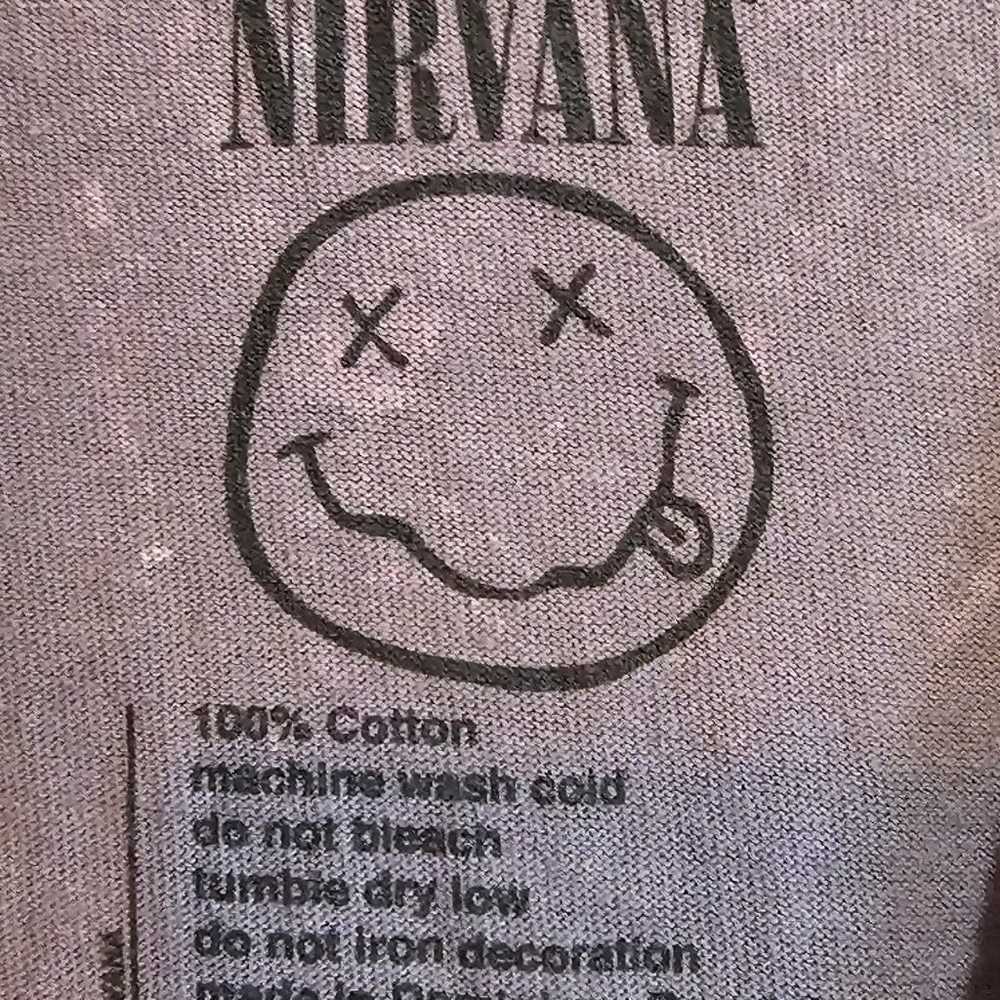 NIRVANA OFFICIAL LICENSED VINTAGE STYLE TEE S Pur… - image 4