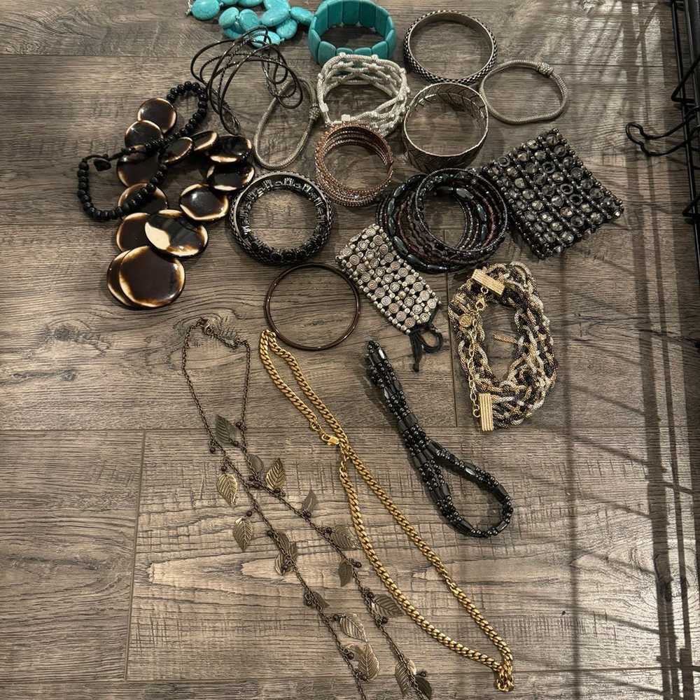 vintage jewelry Lot bracelets necklaces - image 4