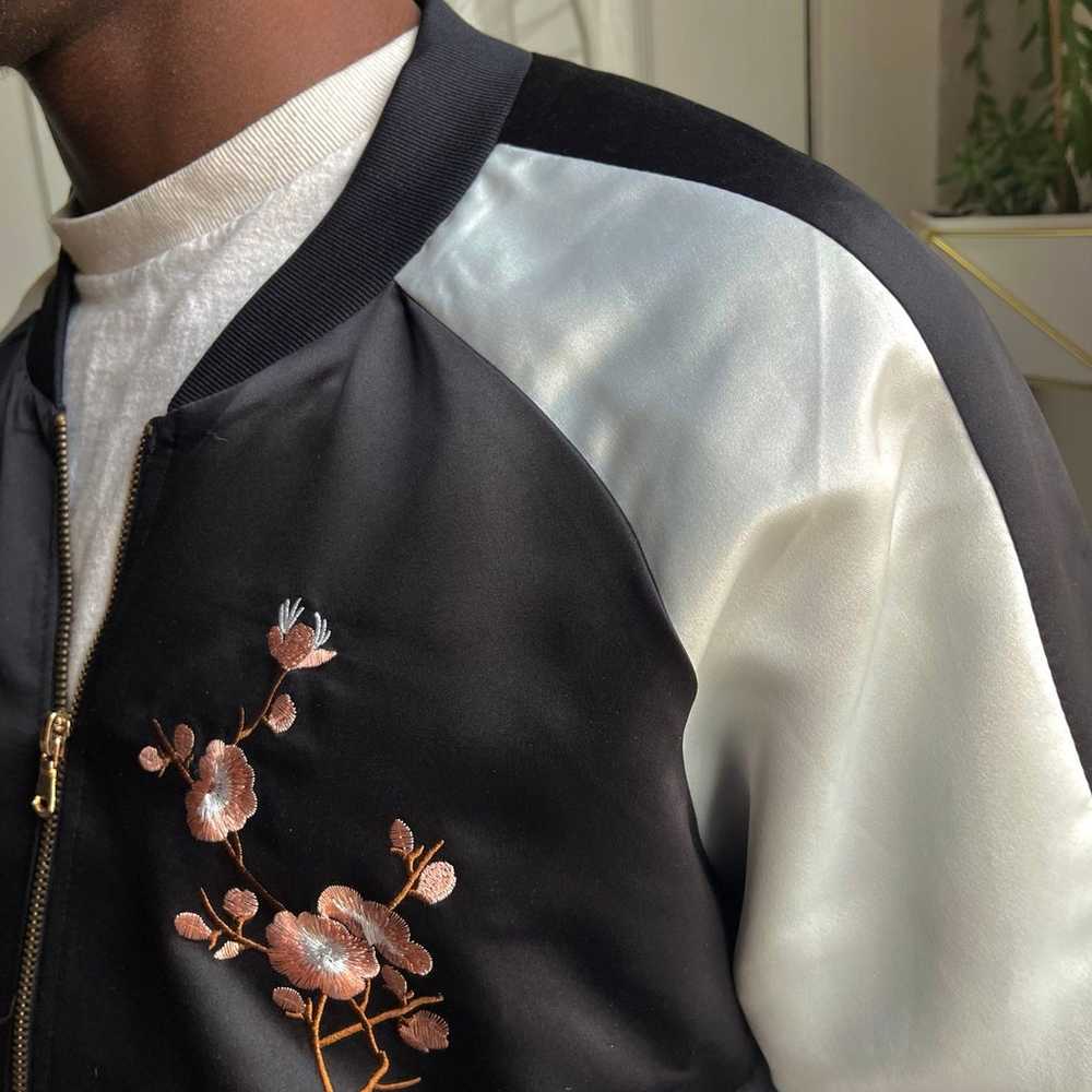 LIKE NEW Cherry Blossom Embroidery Bomber Jacket … - image 6