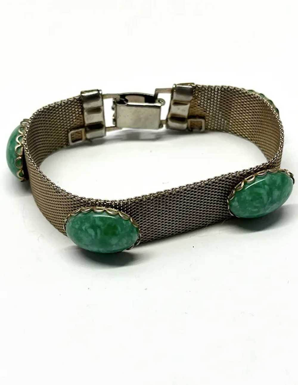 Vintage green glass gold mesh bracelet - image 5