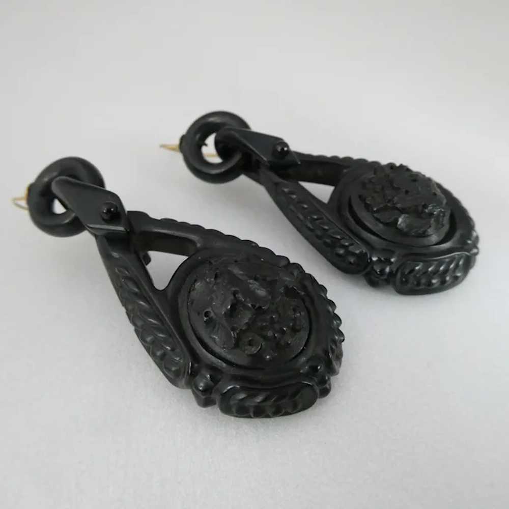 Antique Victorian Large Carved Whitby Jet Dangle … - image 3