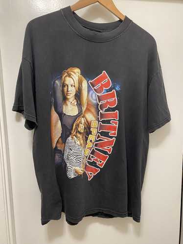 Vintage RARE Britney Spears 2001 band tshirt