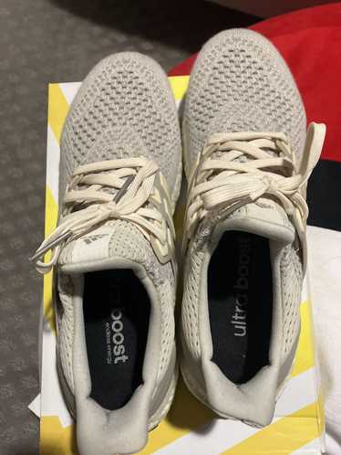 Ultra boost 2024 cream sizing