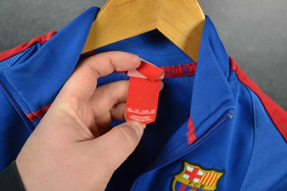 F.C. Barcelona × Nike × Soccer Jersey FC Barcelon… - image 12