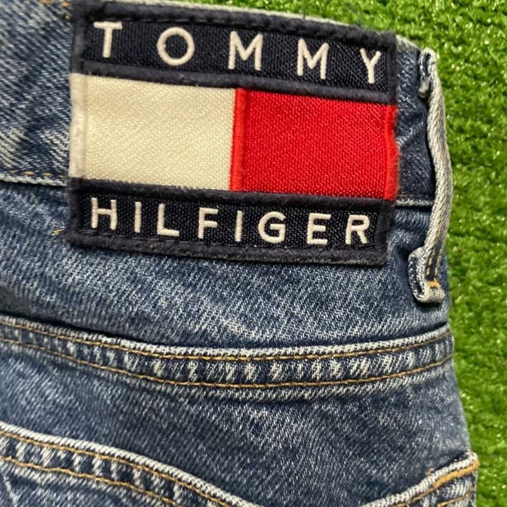 Vintage Tommy Hilfiger Medium Wash Cargo Jeans Si… - image 3