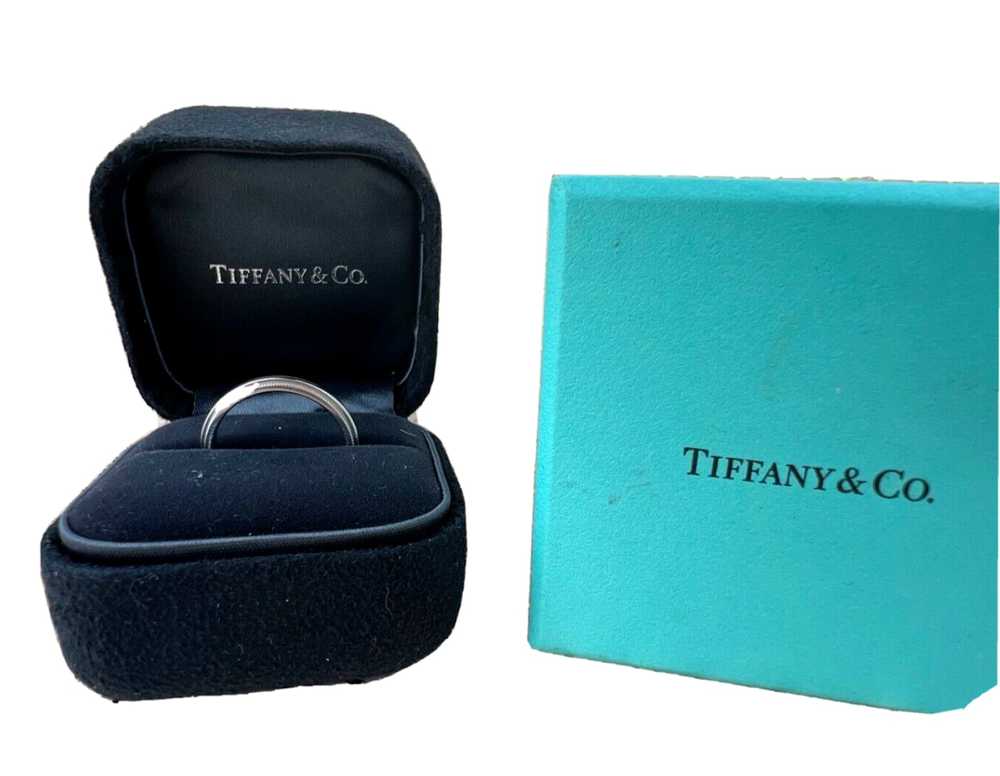 Tiffany & Co. Platinum Classic Double Milgrain We… - image 7