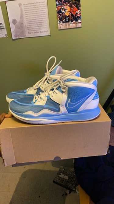 Kyrie infinity 8 - Gem