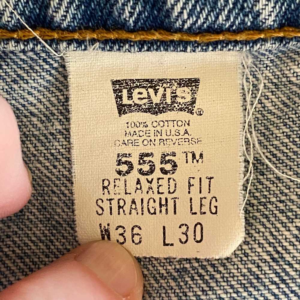 Levis 551 Vintage 90s Men’s Light Wash Denim Jean… - image 6