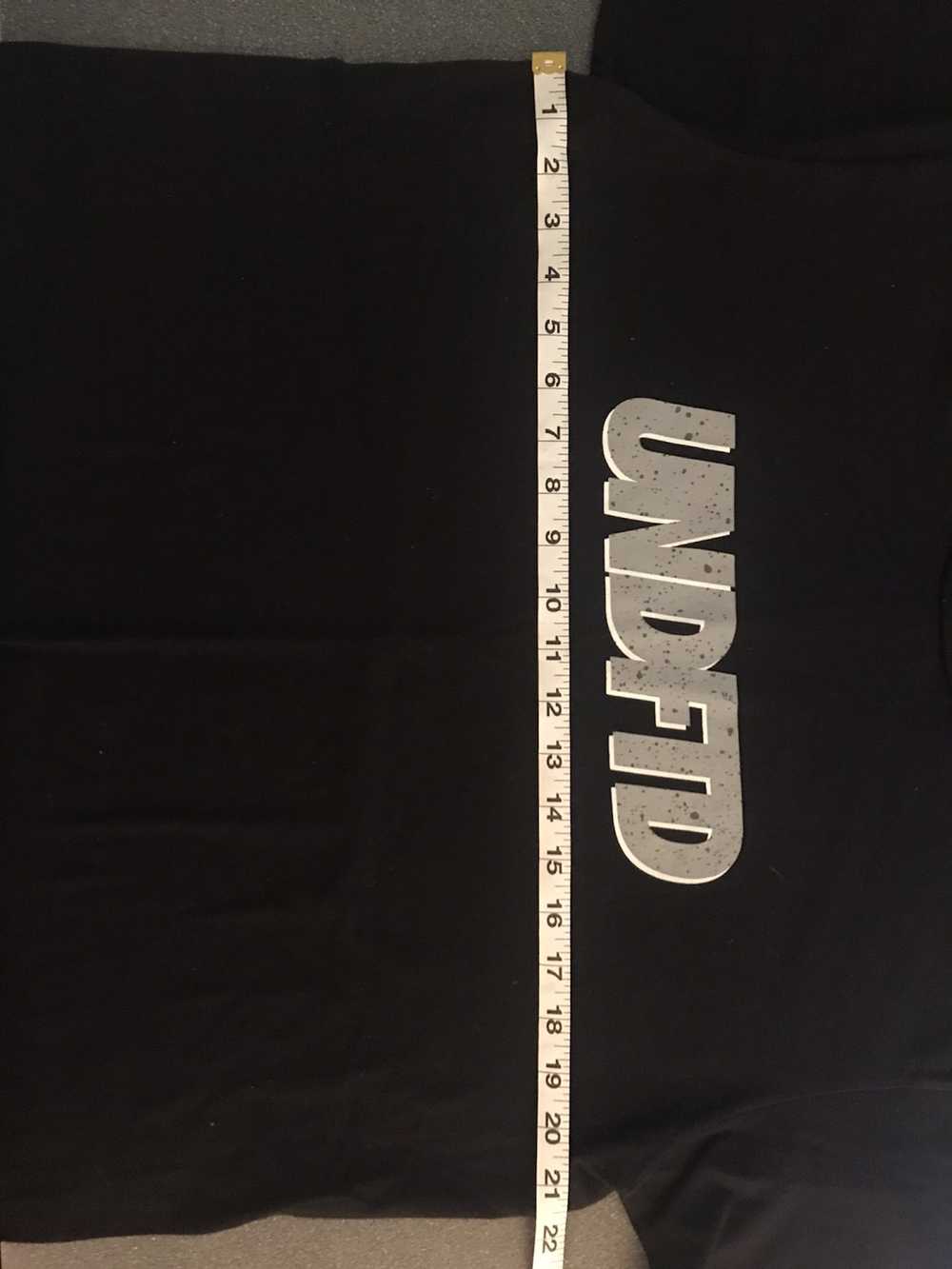Undefeated Undefeated UNDFTD cement logo tee large - image 5
