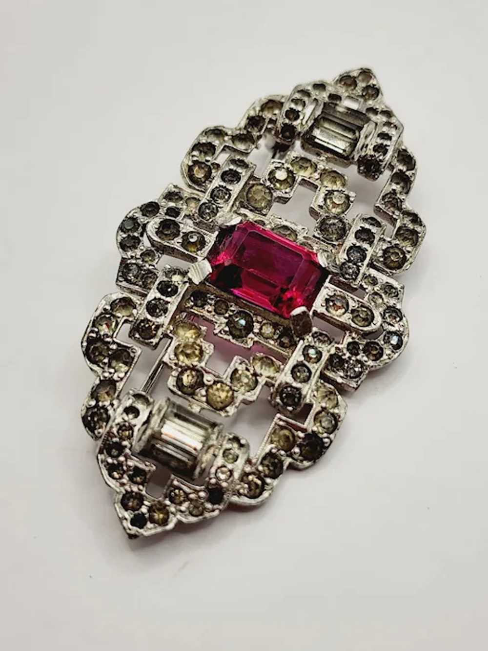 Vintage Art Deco Stunning Brooch (A502) - image 2