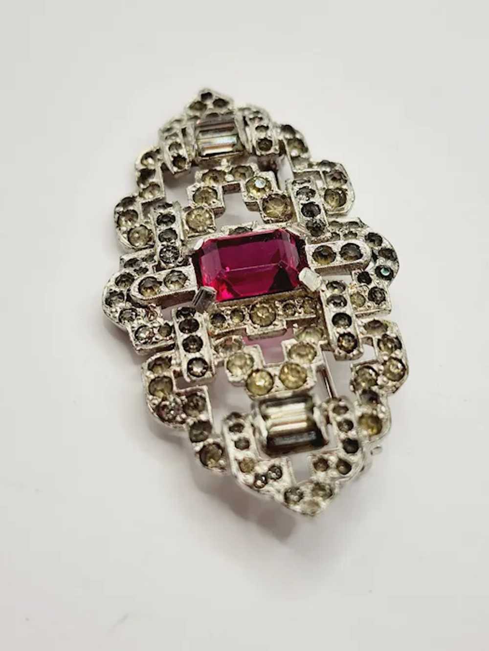 Vintage Art Deco Stunning Brooch (A502) - image 3