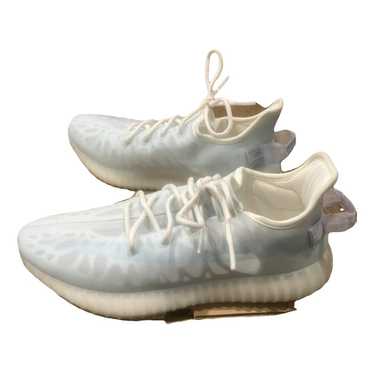 Yeezy x Adidas Boost 350 V2 vinyl low trainers