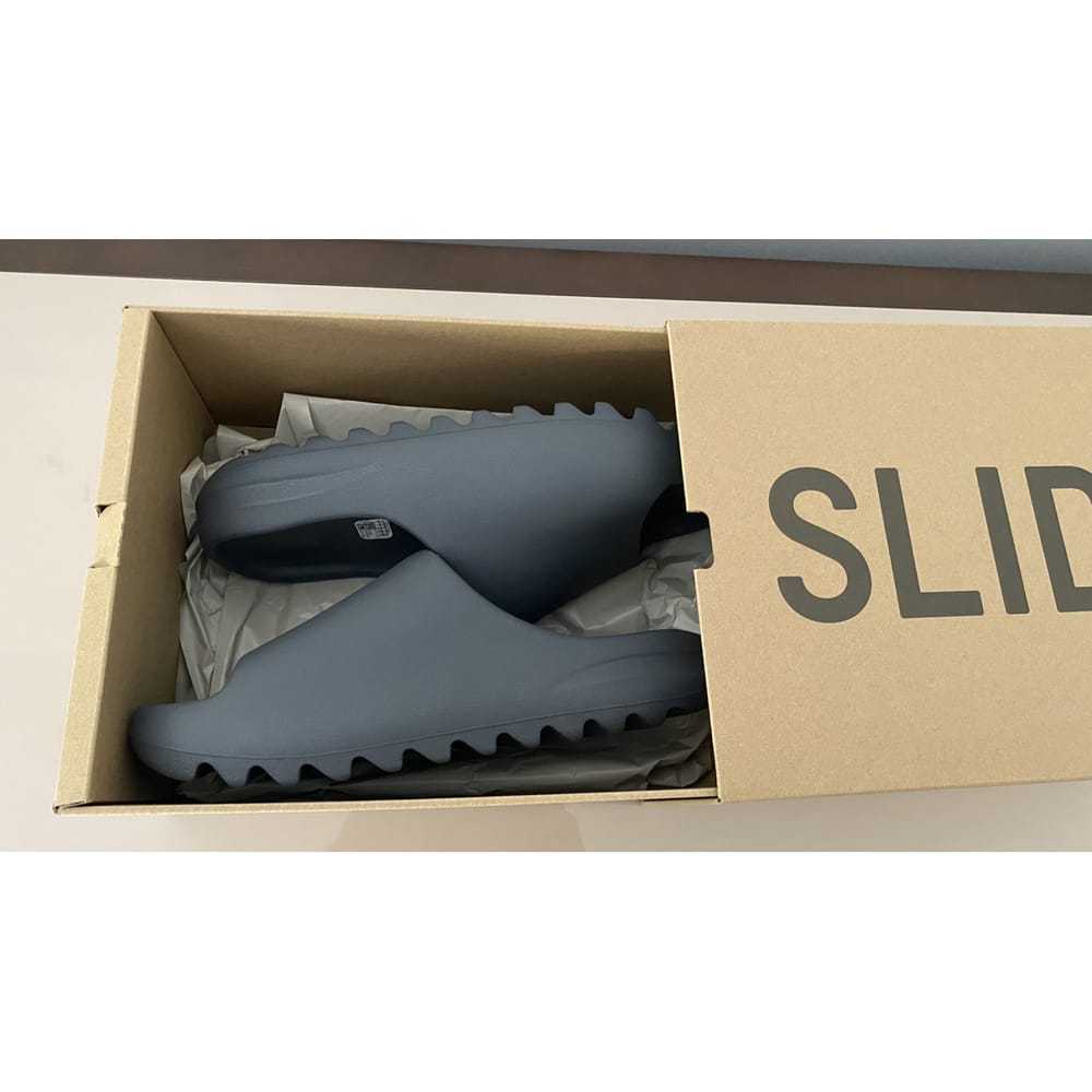 Yeezy x Adidas Slide sandals - image 8