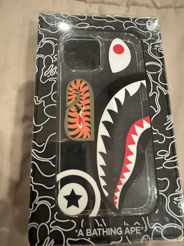 Bape bape iphone 12 Gem