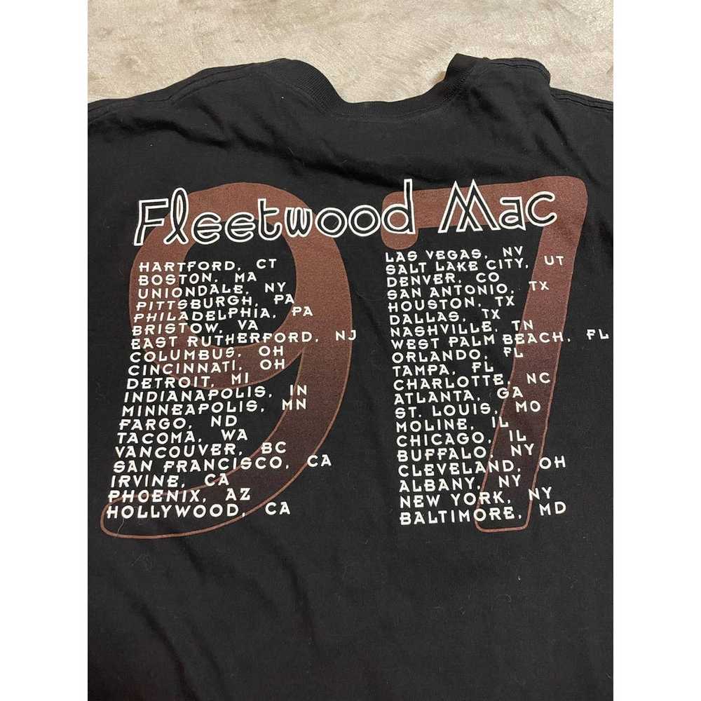 Vintage 1997 Fleetwood Mac Concert T-Shirt - image 5