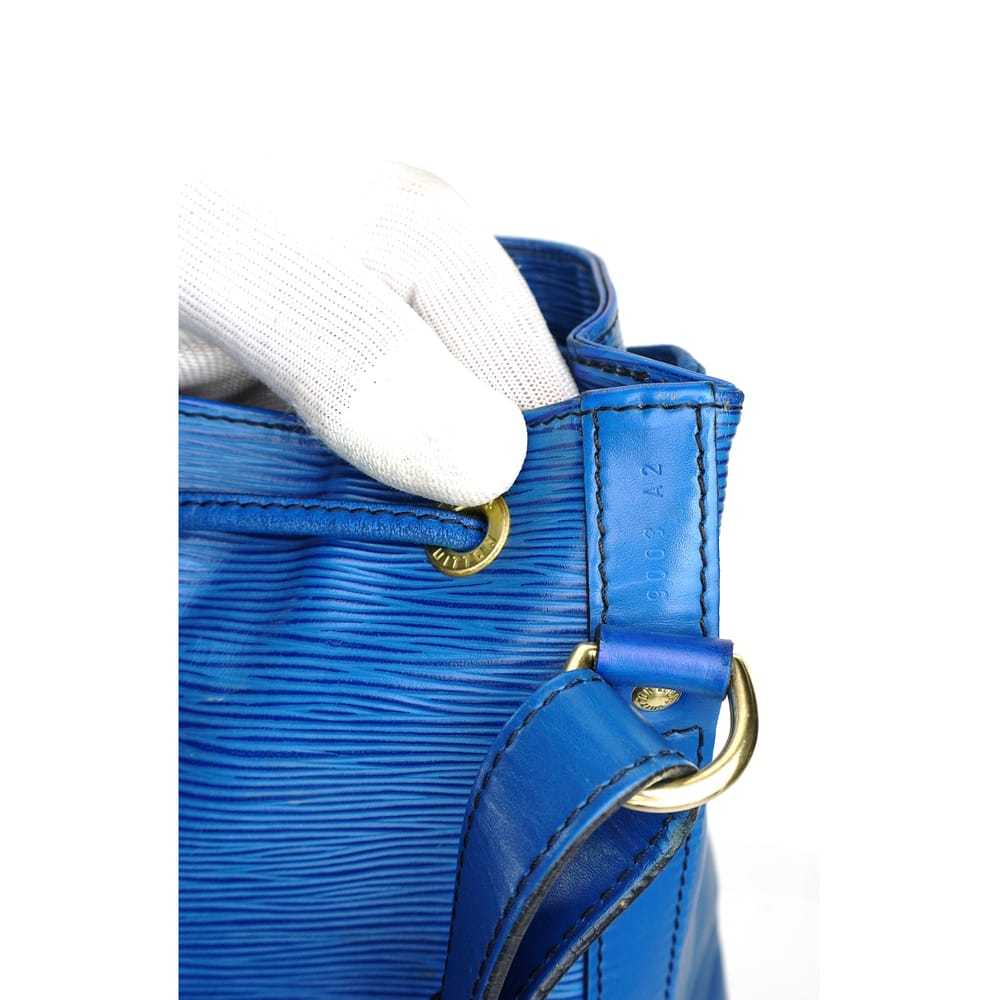 Louis Vuitton Noé leather handbag - image 10