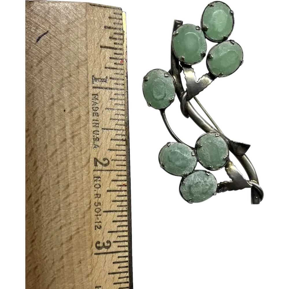 STERLING 1960s Pin  Green Stones - image 7