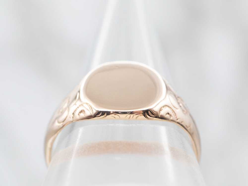 Antique Rose Gold Signet Ring with Floral Shoulde… - image 3