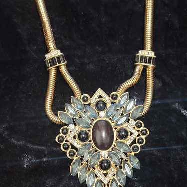 Vtg Gold Tone Necklace With Large Rhinestone Pend… - image 1
