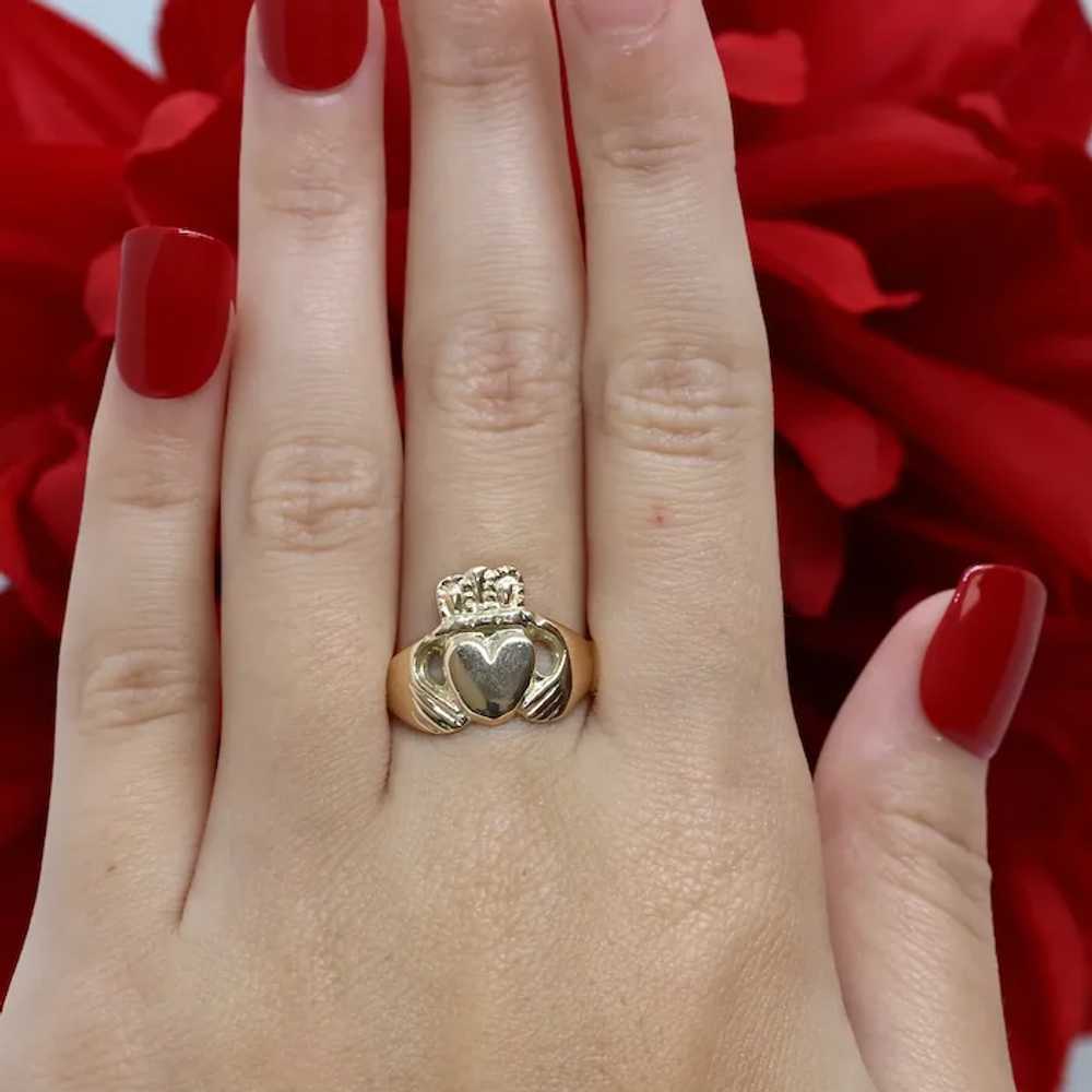 Vintage Claddagh Wedding Engagement Ring 10K Yell… - image 2