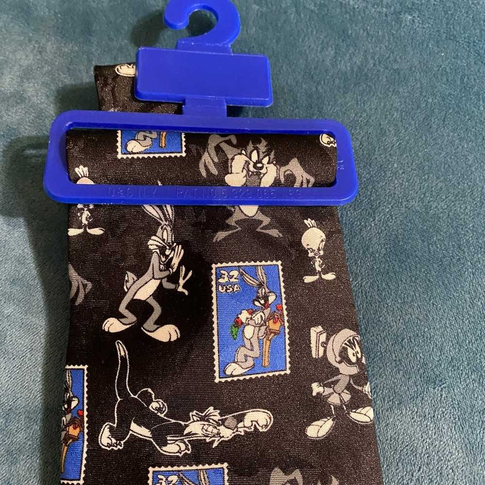 New Vintage 1997 Looney Tunes Stamp Collection tie - image 2