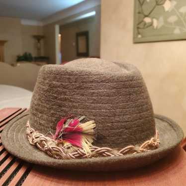Vintage Feathered Fadora Hat - image 1