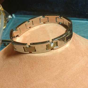 Lovely unisex silver and gold bracelet
