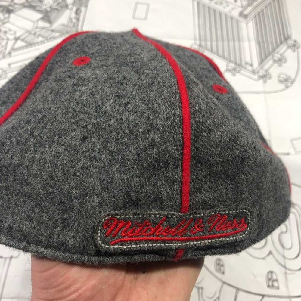 Chicago Blackhawks hockey wool Hat - image 4