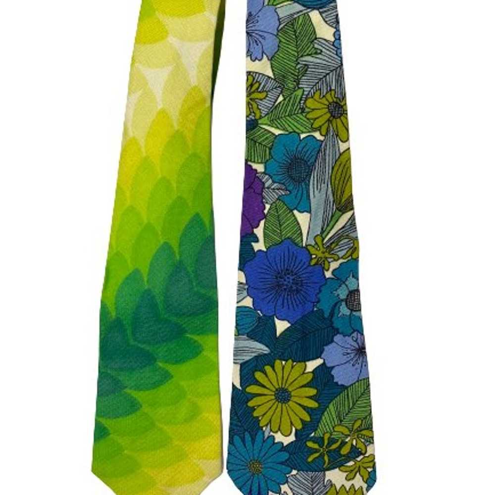 Mens Vintage Ties 1970s Bright Cotton Floral Abst… - image 1