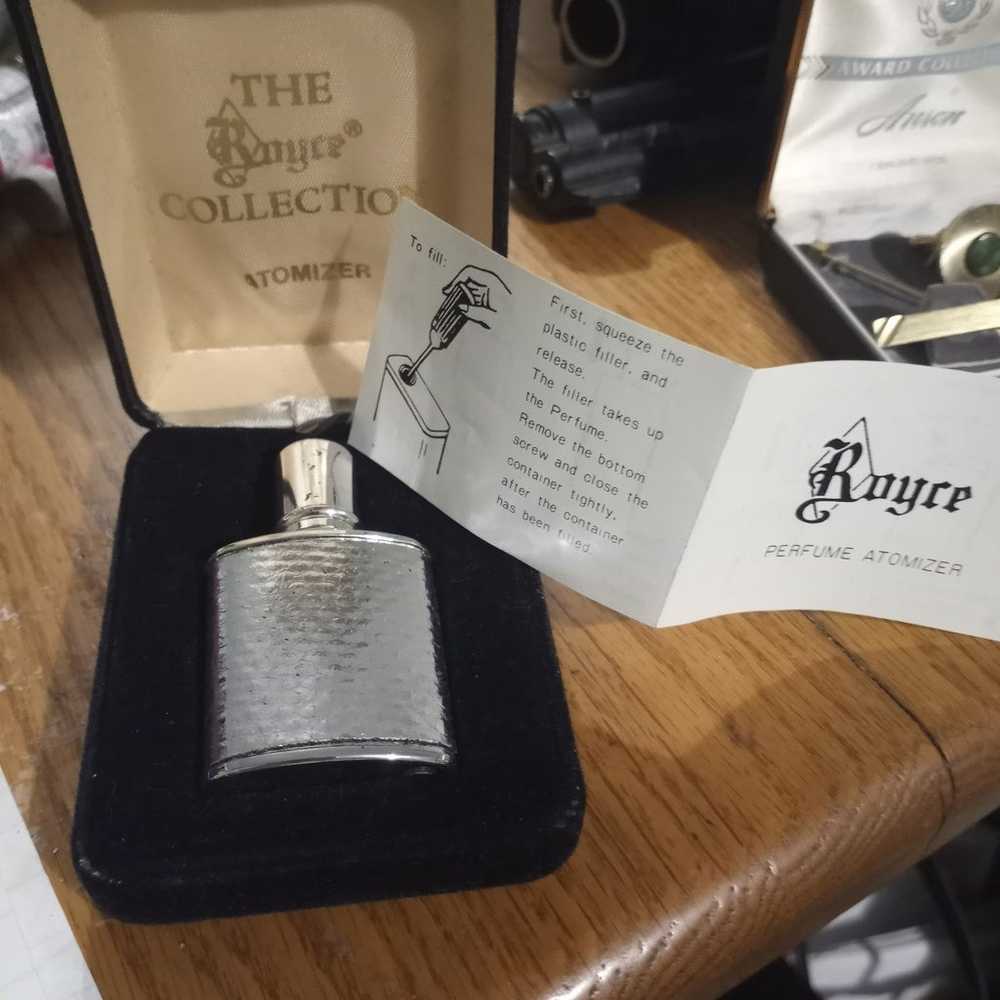 "The Royce Collection" Vintage perfume atomizer - image 3