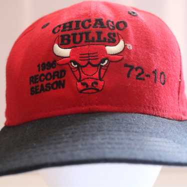 Rare Vintage 90’s Chicago Bulls Snapback Hat by N… - image 1