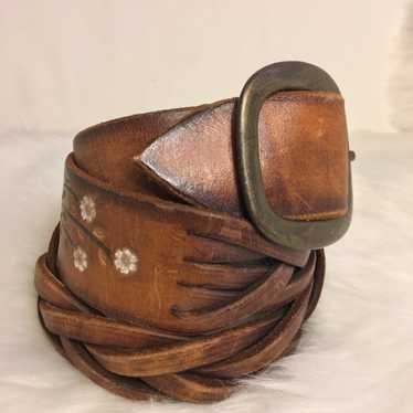 Vintage 70's Mens Brown Leather Belt with Daisy T… - image 1