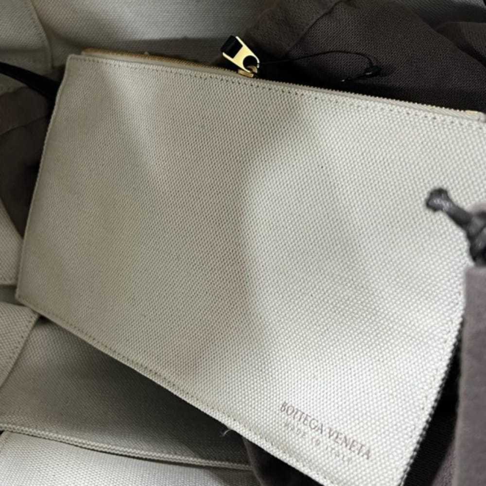 Bottega Veneta Arco linen tote - image 8