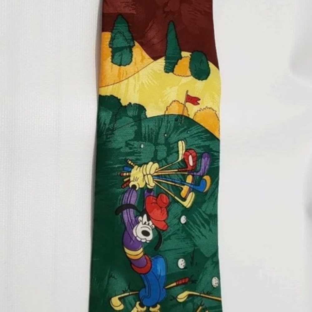 Disney Unlimited Mens Necktie Goofy Golfing Novel… - image 2