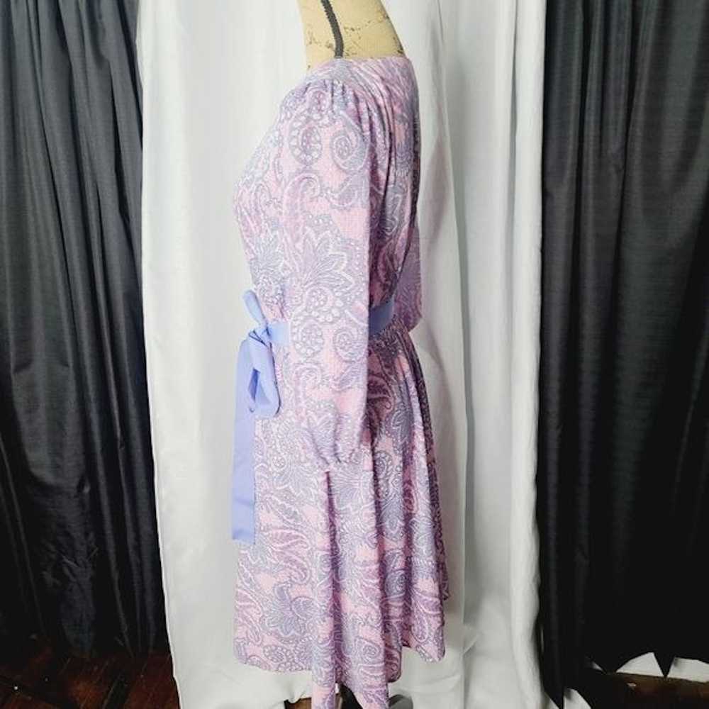 Vintage Vintage 1970s Hot Pink Navy Blue Paisley … - image 3