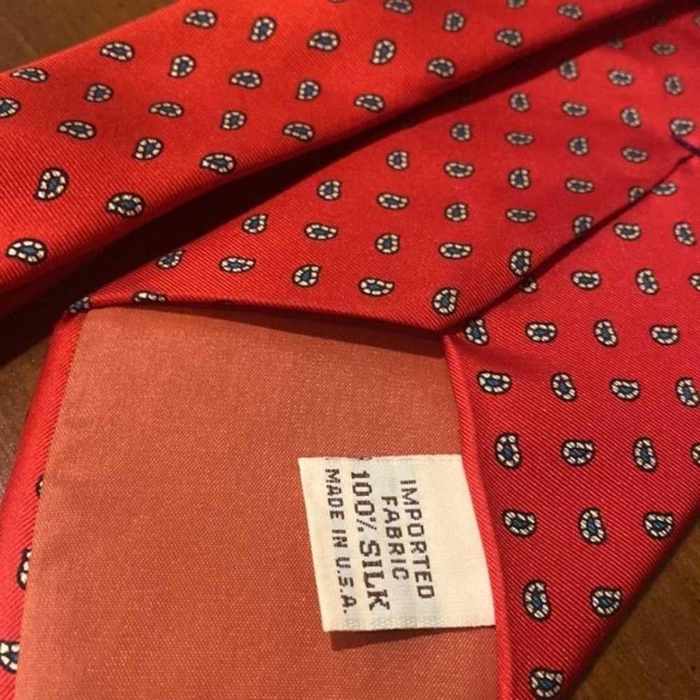 Silk Boundary Waters 100% Silk Red Tie with Blue … - image 3