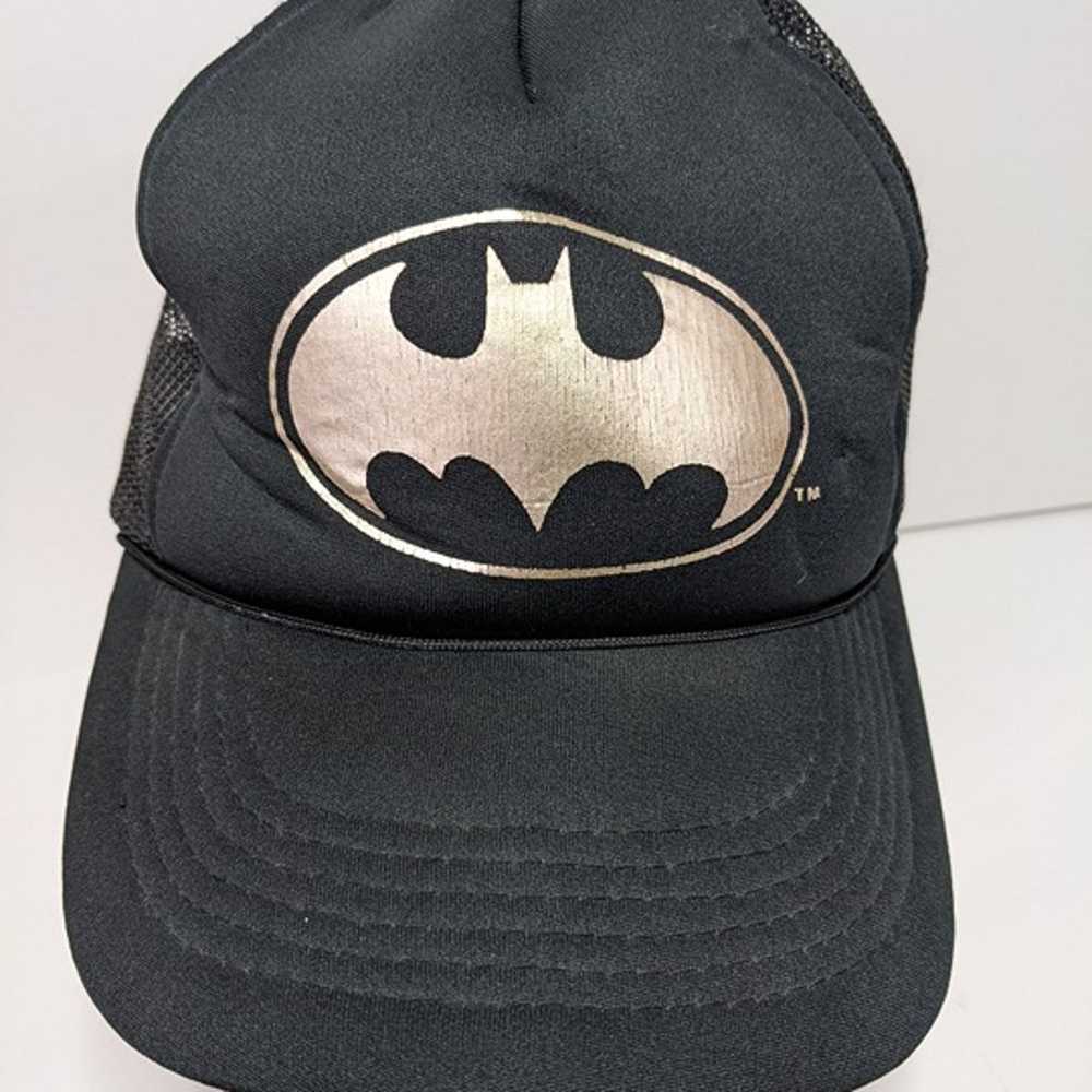 Batman Trucker Hat Black w/ Gold Classic Logo Sna… - image 1