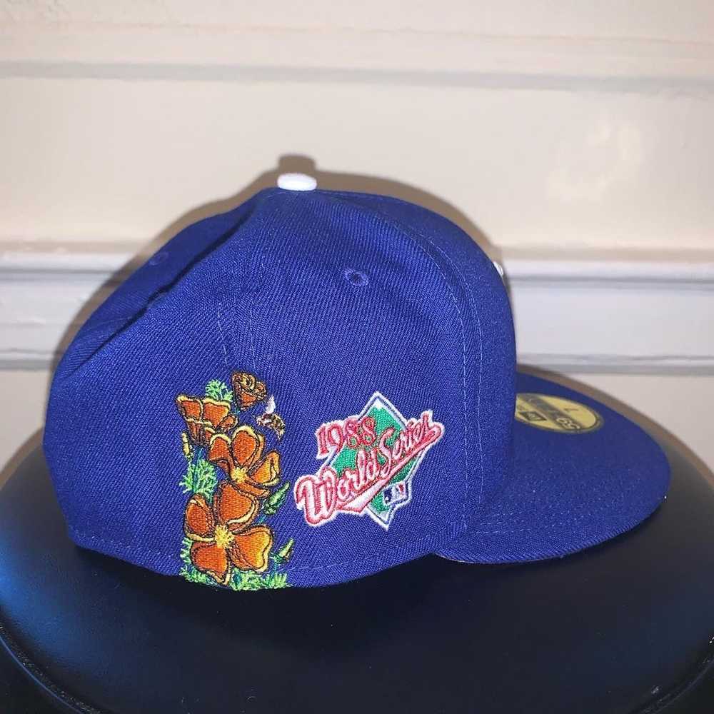 LA DODGERS FITTED 7” BLUE FLOWER PATCH 1988 world… - image 1