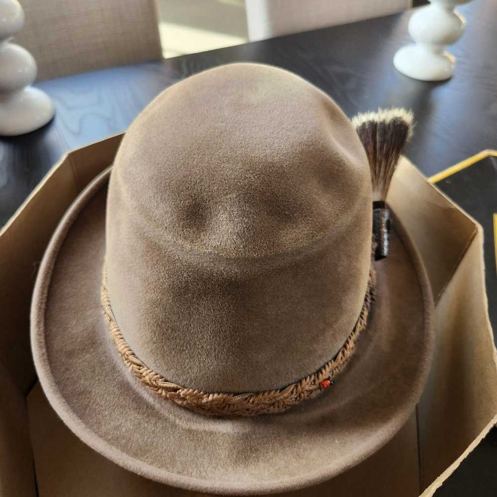 Vintage Men's Gray Fedora Hat Dobbs 5th Ave Ribbon & Feather Accents  Original Box Sz 7 1/4 H363 