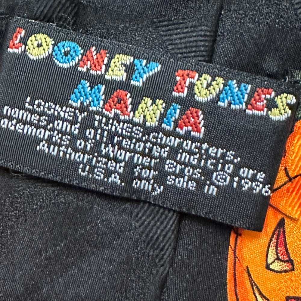 Vintage 1996 Halloween Looney Tunes Tie - Taz,Bug… - image 6