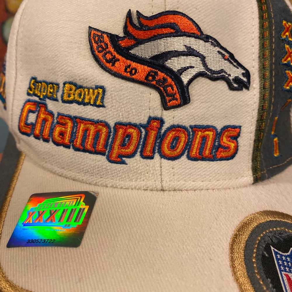 Vintage Super Bowl XXXIII Denver Broncos NWT Hat - image 9