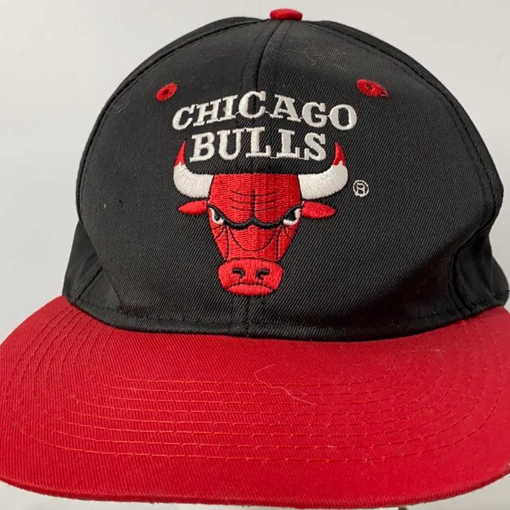 Men’s Vintage Chicago Bulls Official Licensed Bas… - image 1