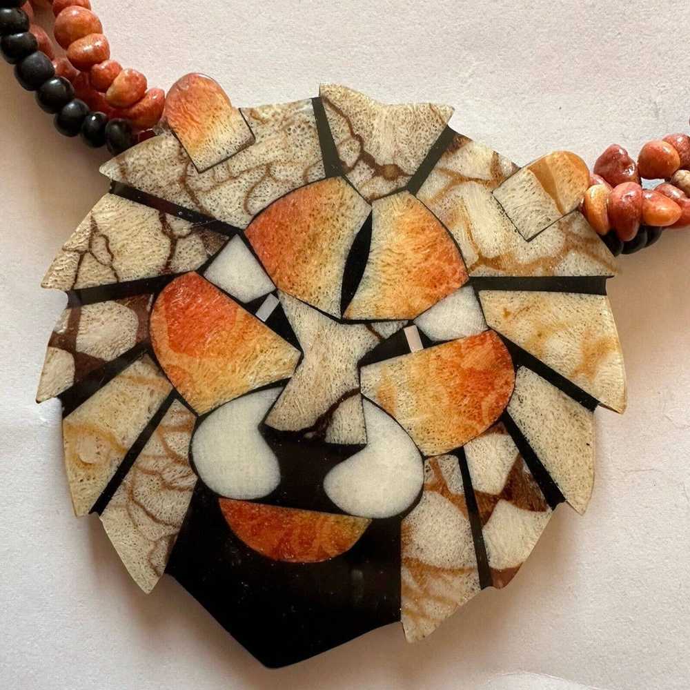 Coral And Wood Lion Pendant Necklace Mosaic Vinta… - image 6
