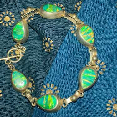 Vintage Mexican green lab opal bracelet 925 - image 1