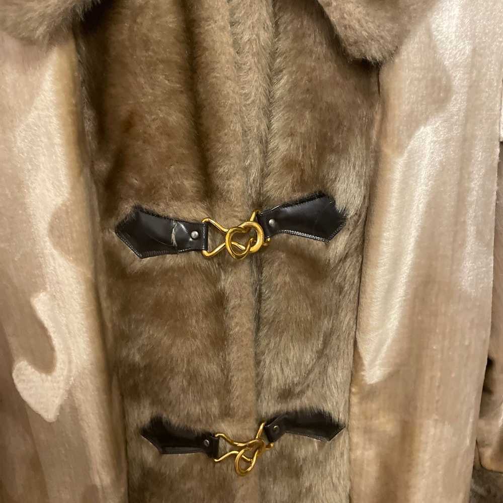 vintage faux fur coat - image 2