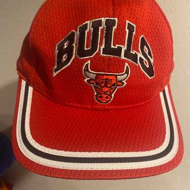 Vintage Drew Pearson Chicago Bulls 90s SnapBack H… - image 1