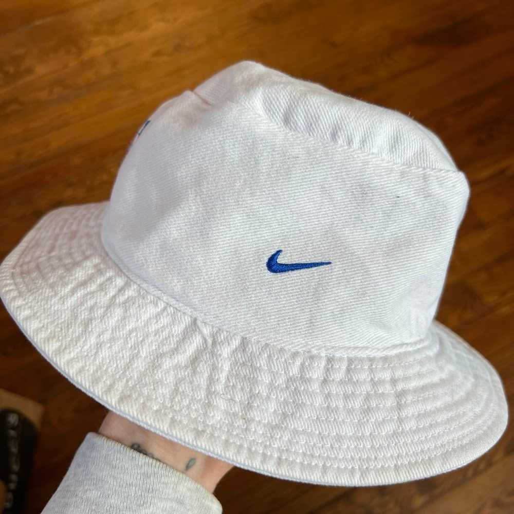 Vintage Nike swoosh bucket hat - image 1