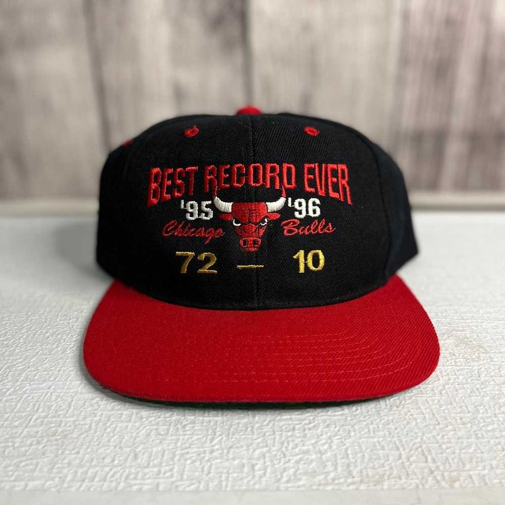 Vintage Chicago Bulls Snapback Hat - image 1